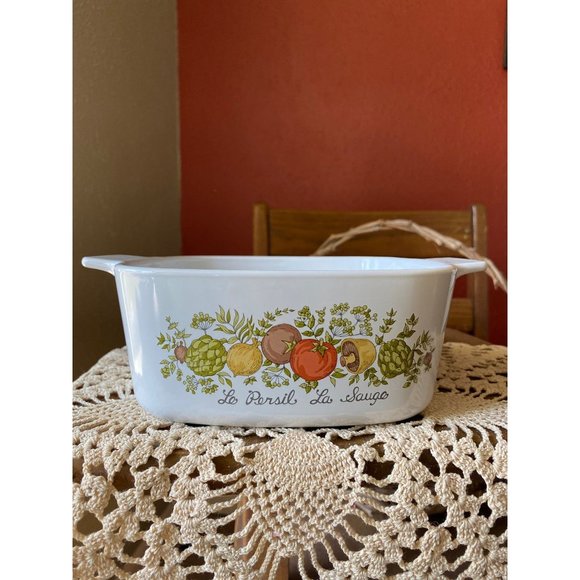 CORNING WARE Le PERSIL - 1970s Spice of Life Oven Ware - Square Dish - 8 1/2" - Picture 3 of 9